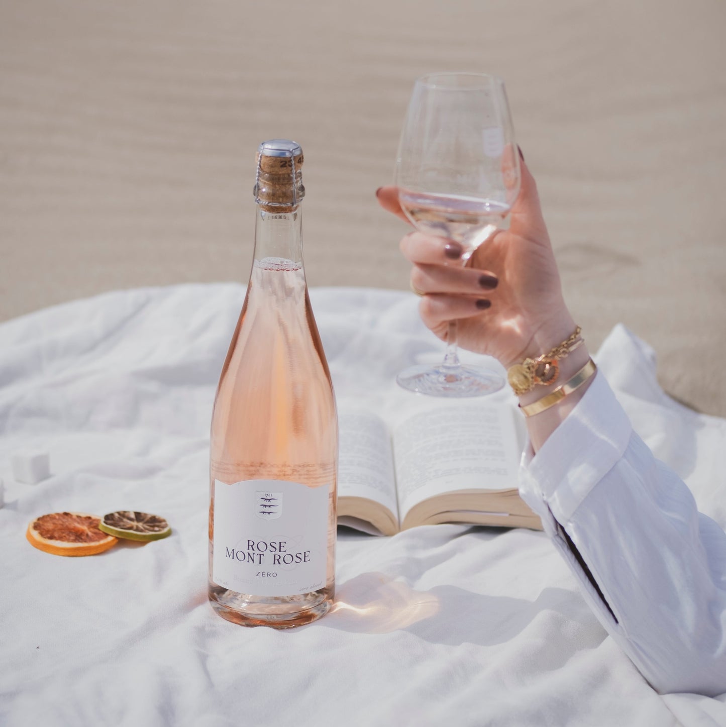 Montrose "Rose Mont Rose", Musujące Rosé, Zero % Alcohol